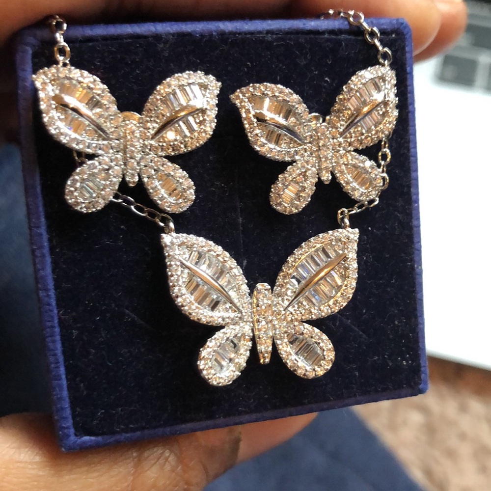 - Beautiful Butterfly Swarovski Elements Earrings View 4